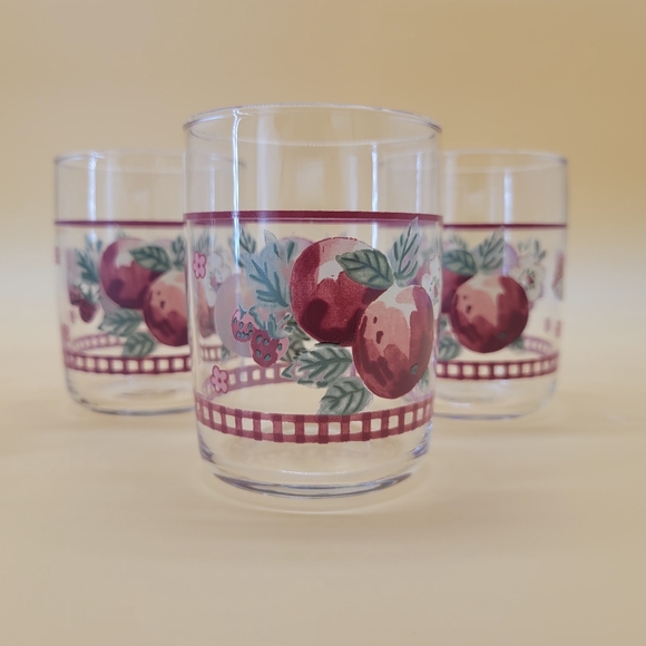 Pfaltzgraff The Delicious Collection Glassware Set of 5, 8 oz Juice Glasses - Picture 2 of 4
